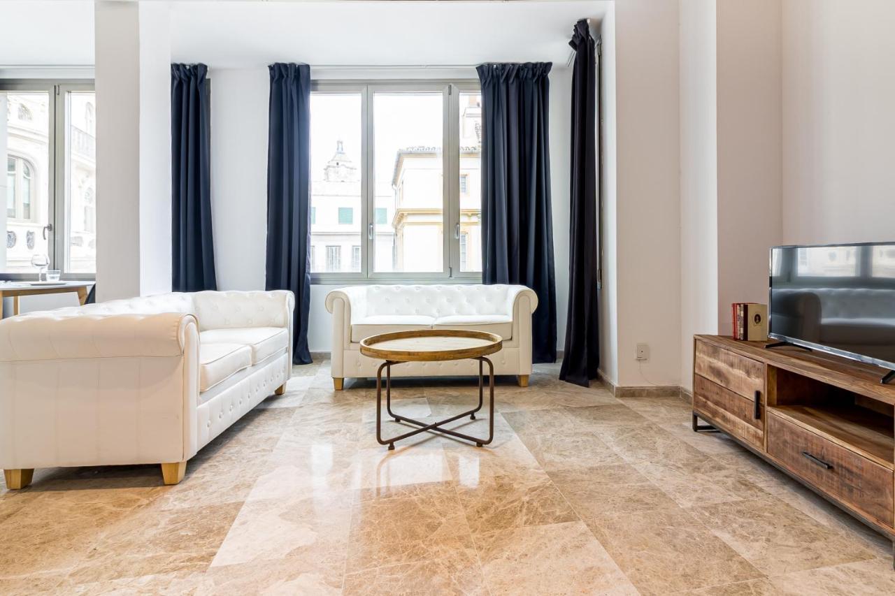Saenz Suites Gallery By Bossh! Apartments Malaga Luaran gambar