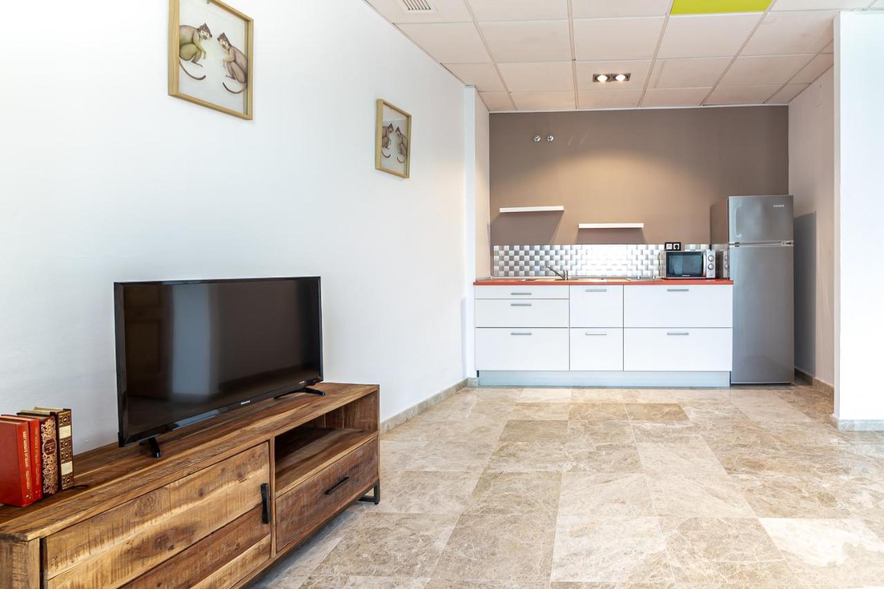 Saenz Suites Gallery By Bossh! Apartments Malaga Luaran gambar