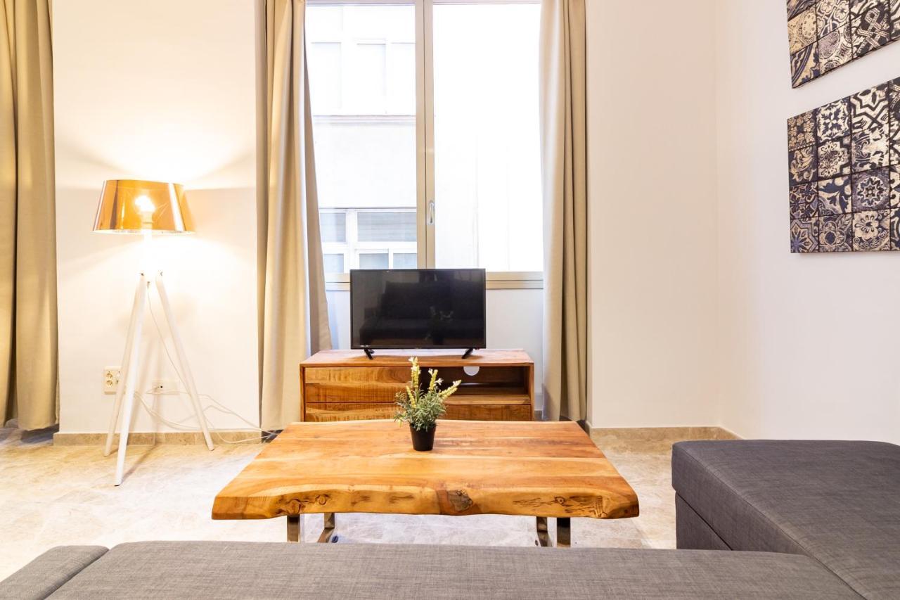 Saenz Suites Gallery By Bossh! Apartments Malaga Luaran gambar