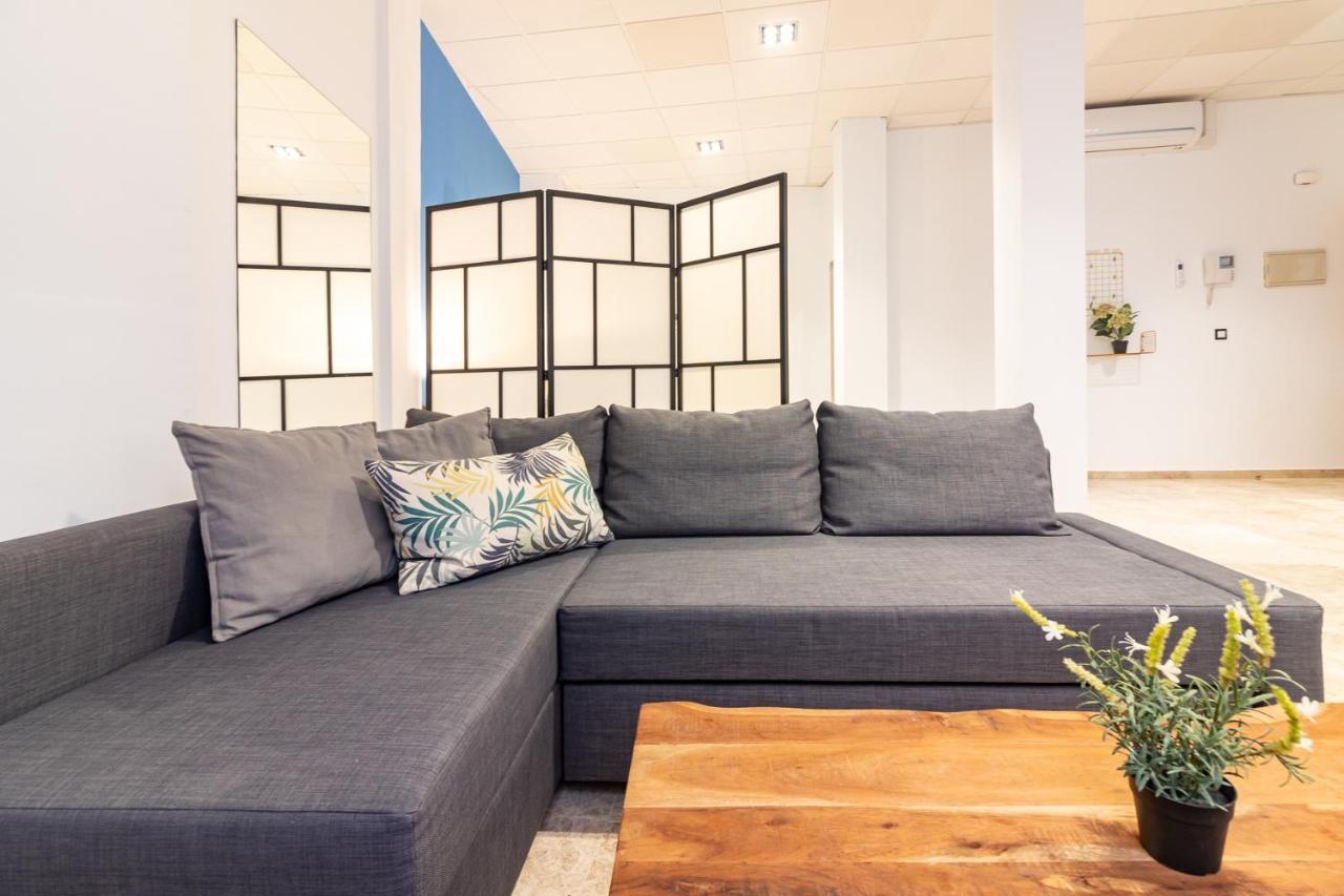 Saenz Suites Gallery By Bossh! Apartments Malaga Luaran gambar