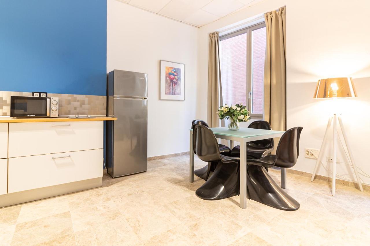 Saenz Suites Gallery By Bossh! Apartments Malaga Luaran gambar