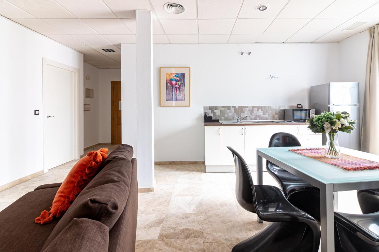 Saenz Suites Gallery By Bossh! Apartments Malaga Luaran gambar