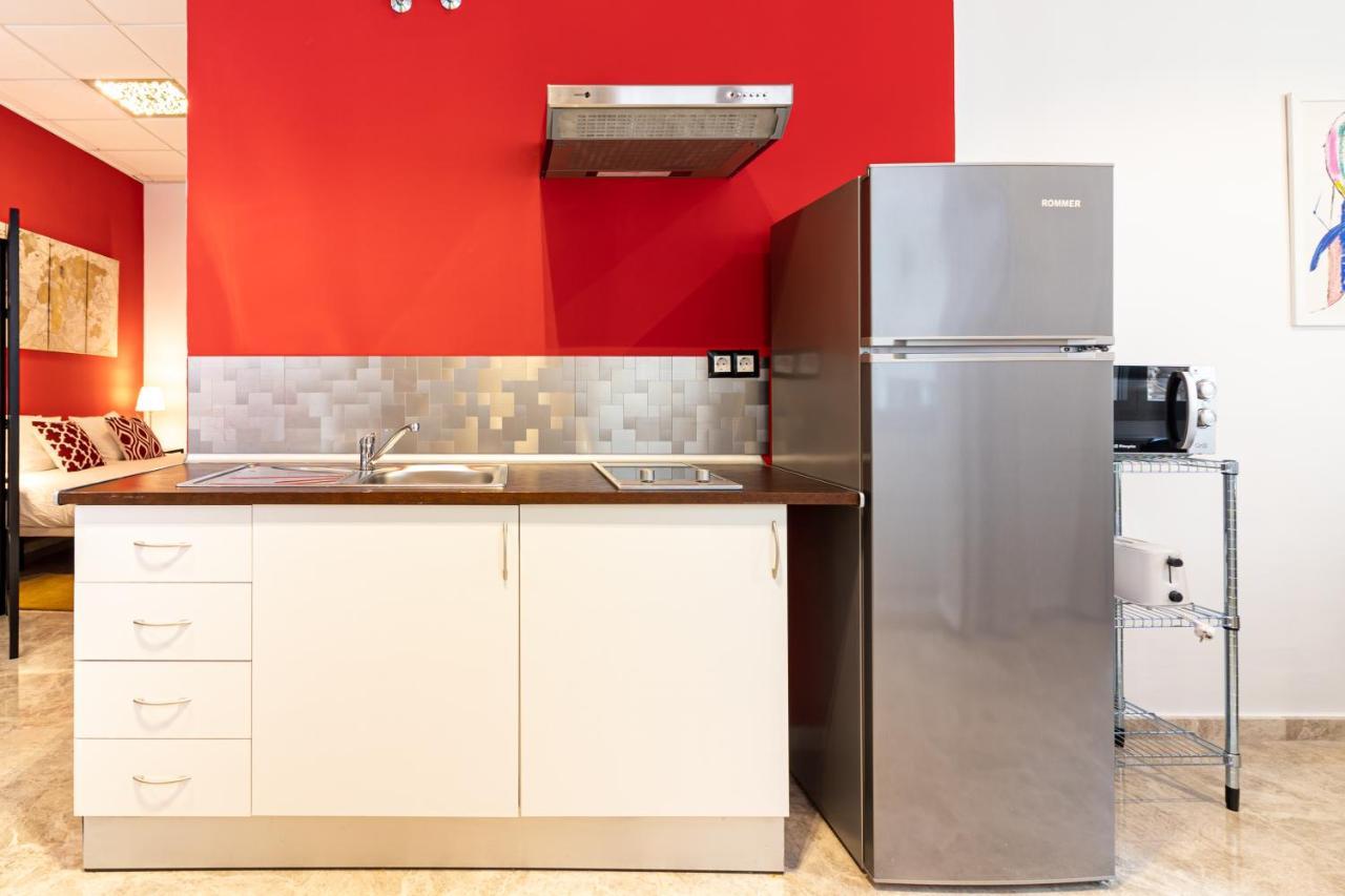 Saenz Suites Gallery By Bossh! Apartments Malaga Luaran gambar
