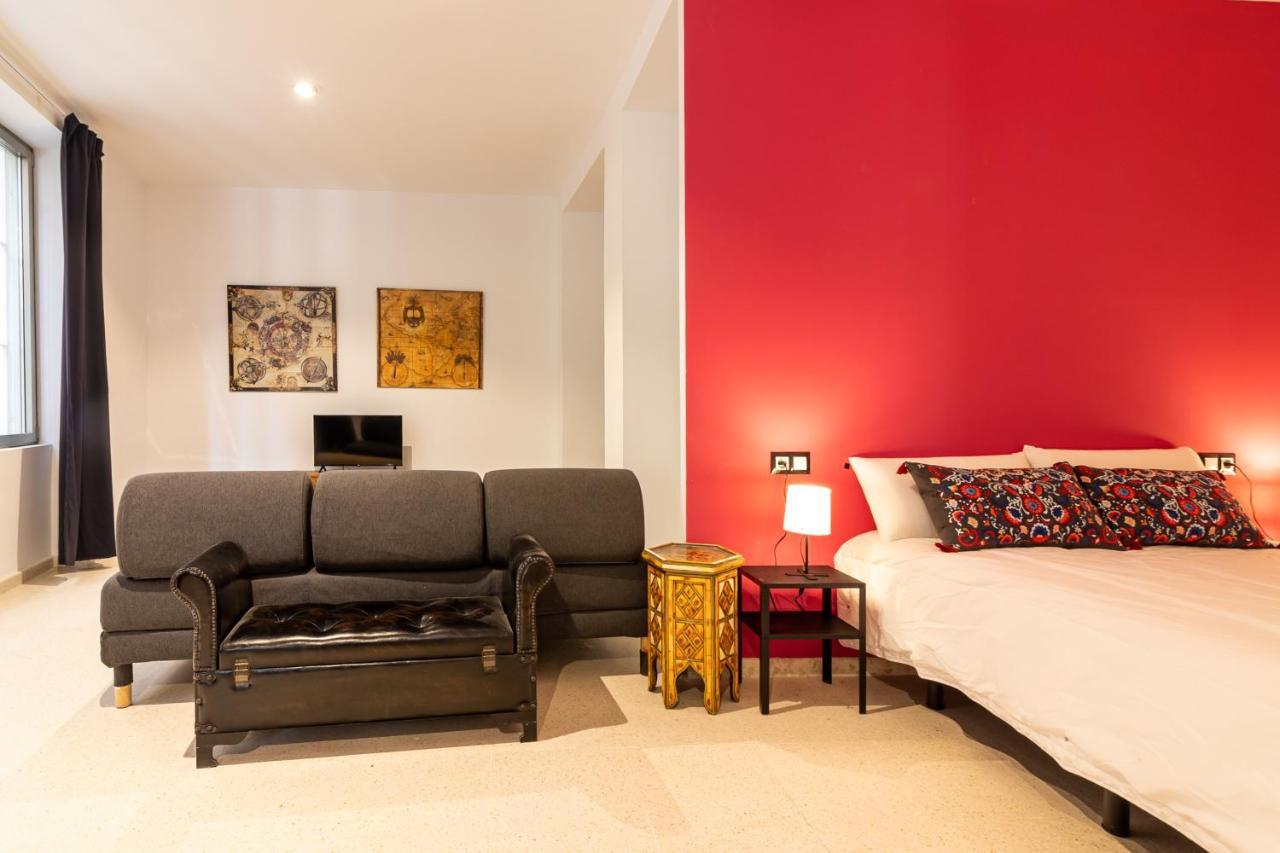 Saenz Suites Gallery By Bossh! Apartments Malaga Luaran gambar