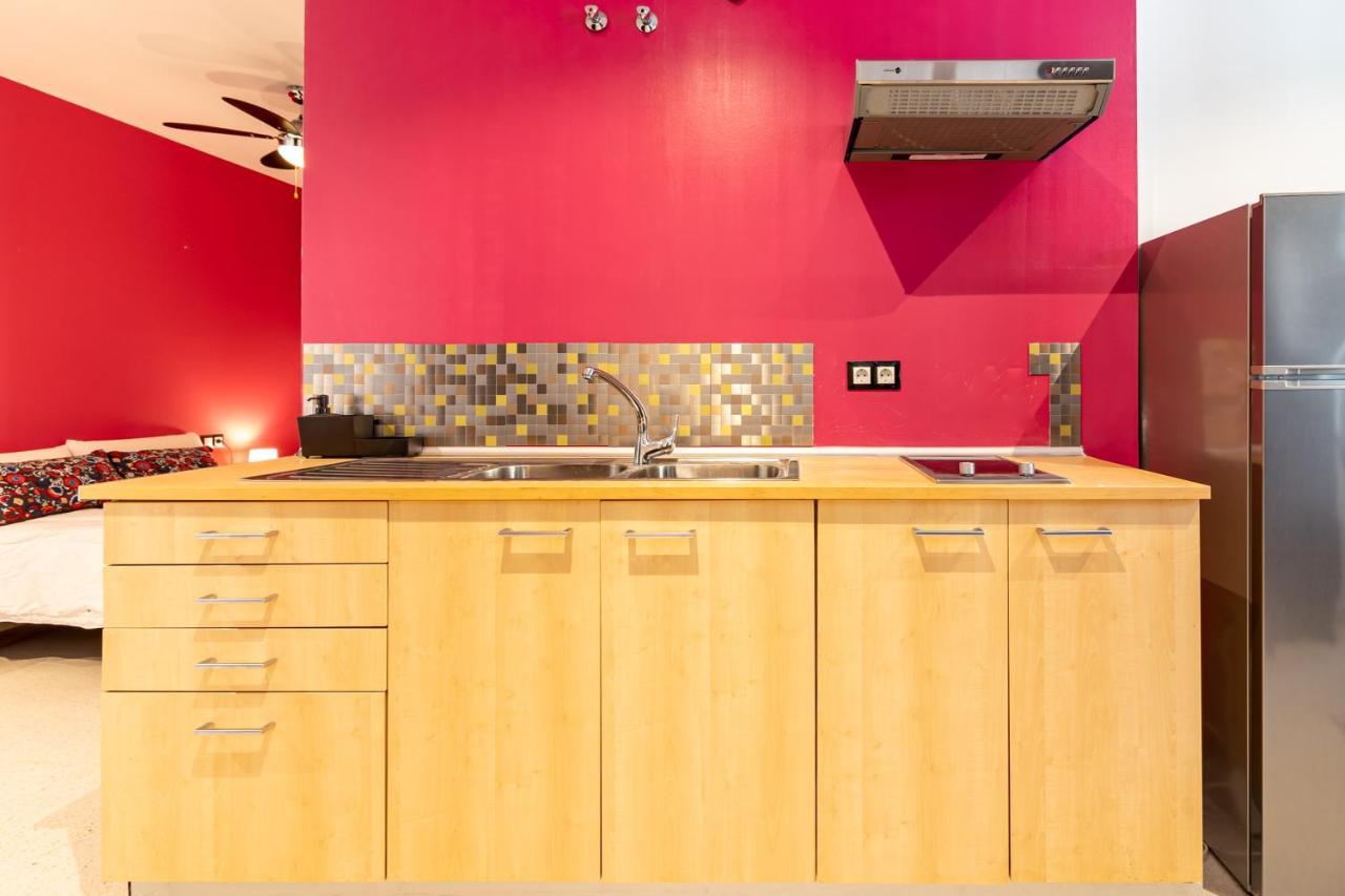 Saenz Suites Gallery By Bossh! Apartments Malaga Luaran gambar