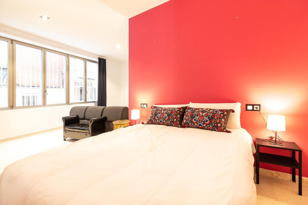 Saenz Suites Gallery By Bossh! Apartments Malaga Luaran gambar