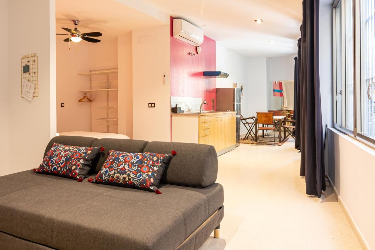 Saenz Suites Gallery By Bossh! Apartments Malaga Luaran gambar