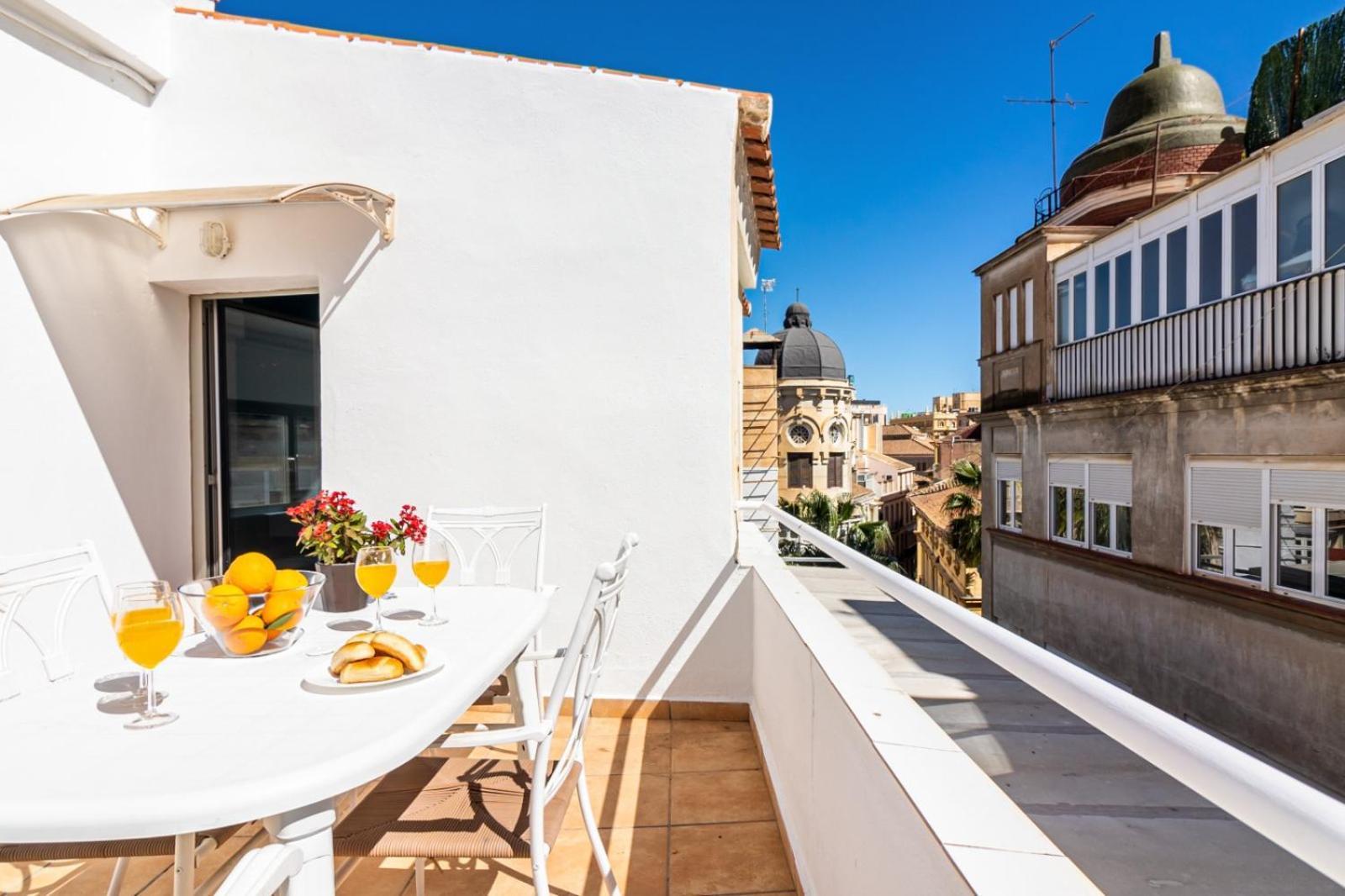 Saenz Suites Gallery By Bossh! Apartments Malaga Luaran gambar